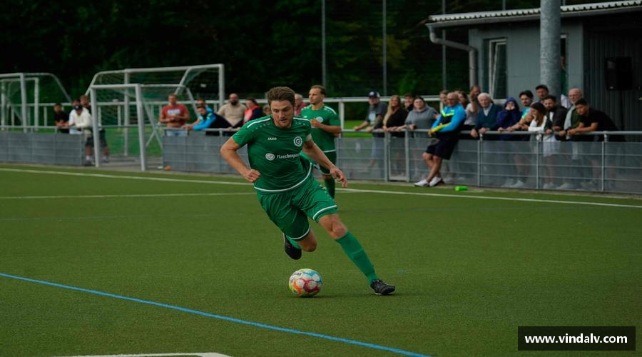 无畏向前，力争登顶